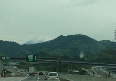 行き道の富士山